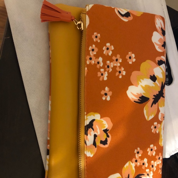 New Rachel Pally Clutch - Picture 1 of 2